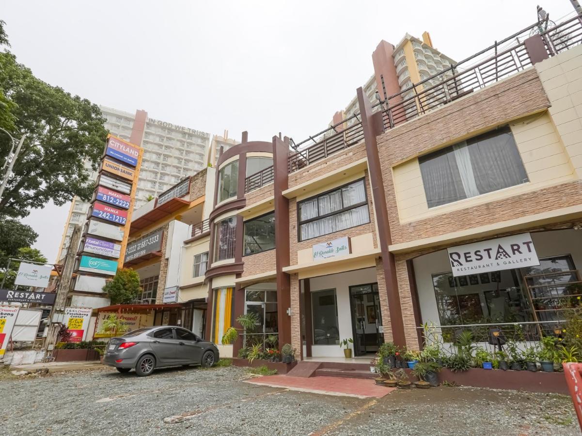 Oyo 759 Royal South Garden Suites Tagaytay City Bagian luar foto